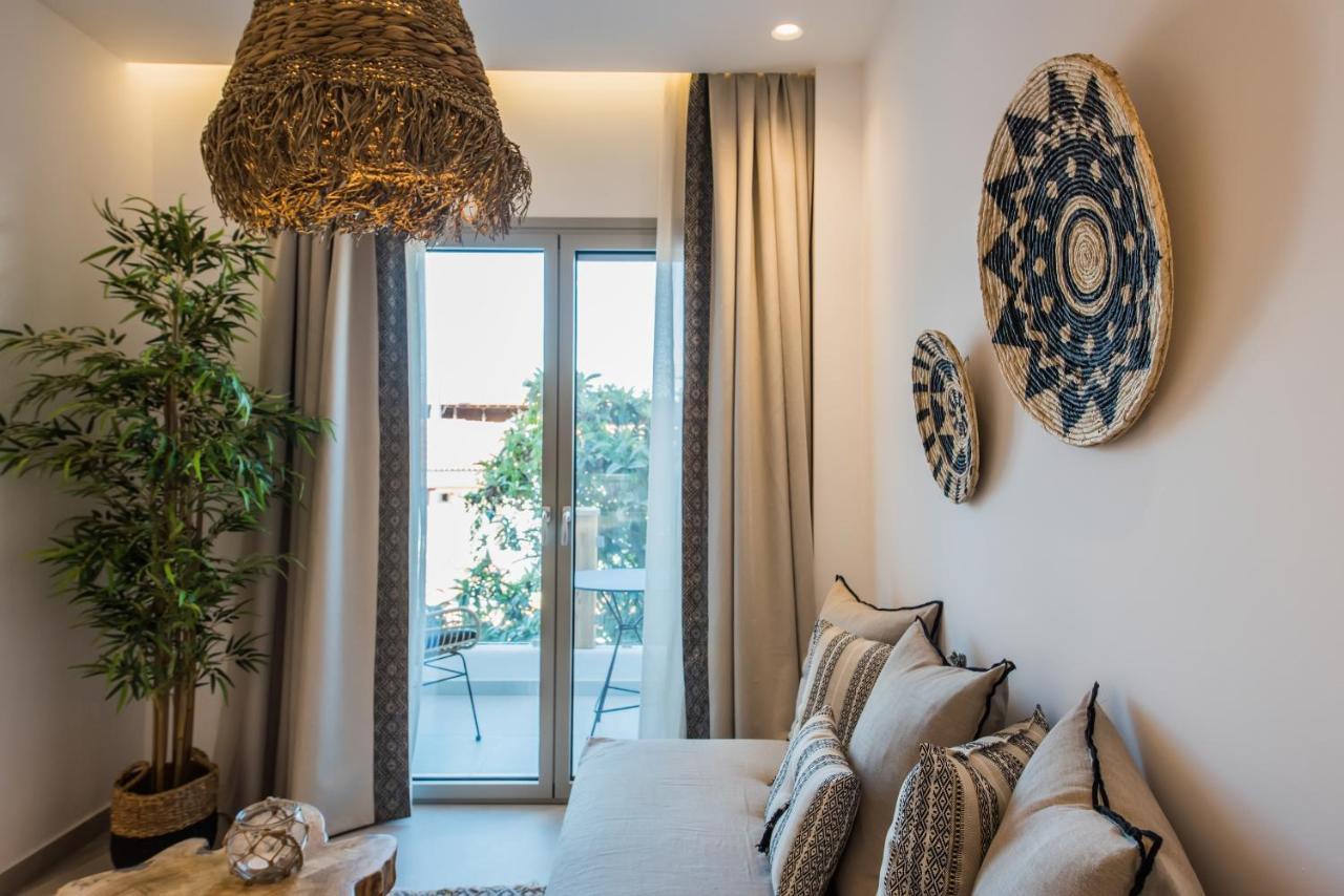 波西米亚豪华生活酒店（Inn Bohemia Luxury Living Hanioti）